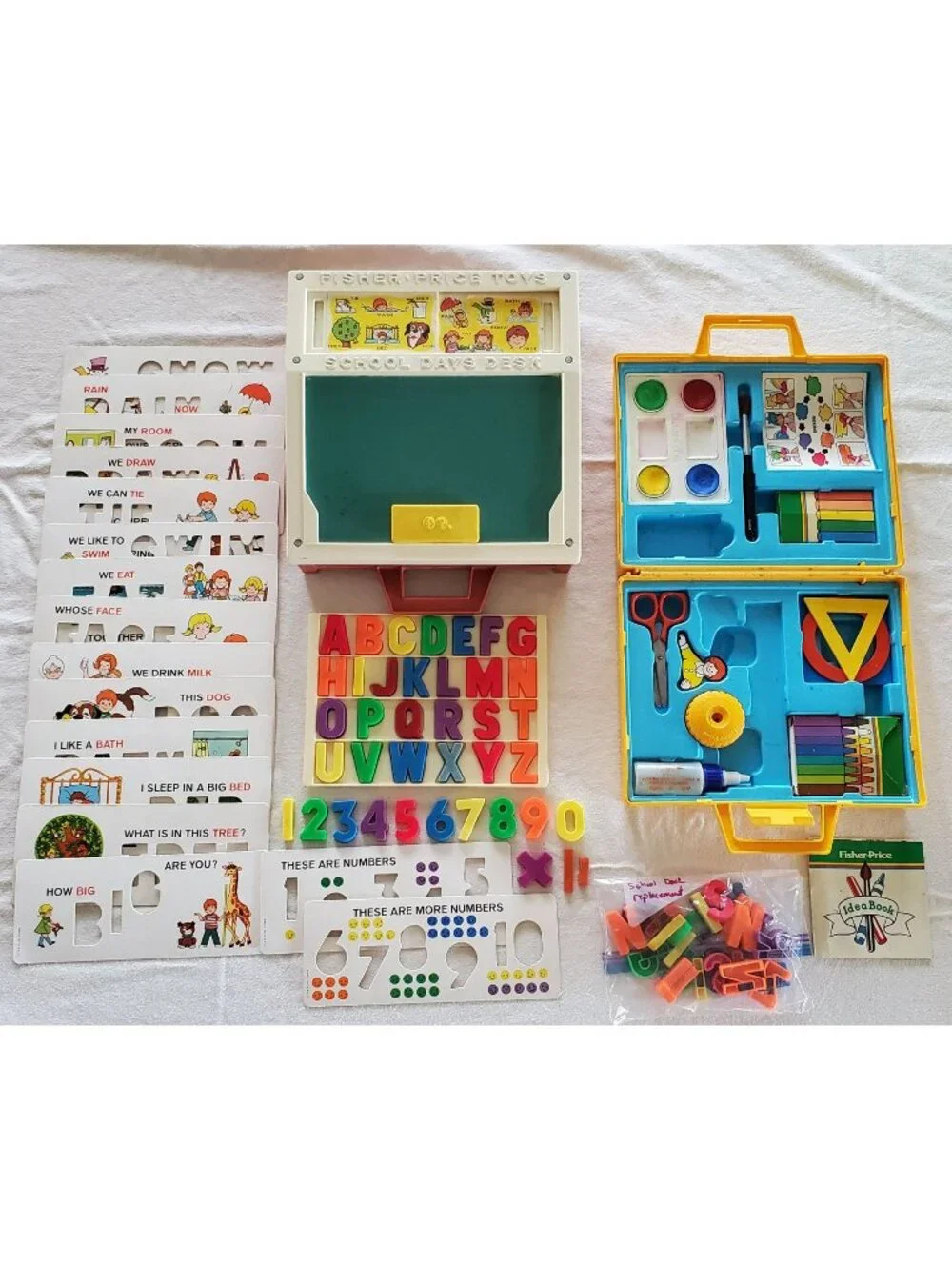 Fisher Price Vintage 1972 School Days Desk And 1980 Art Case Set